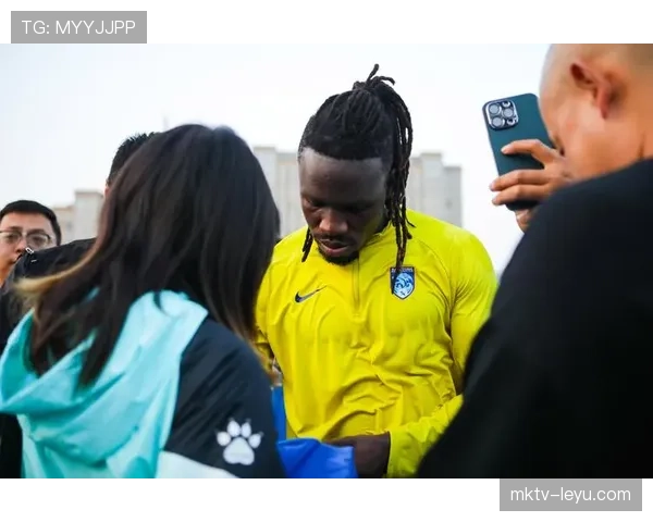 挪威队新帅索尔巴肯展望未来，立志打造更强大球队