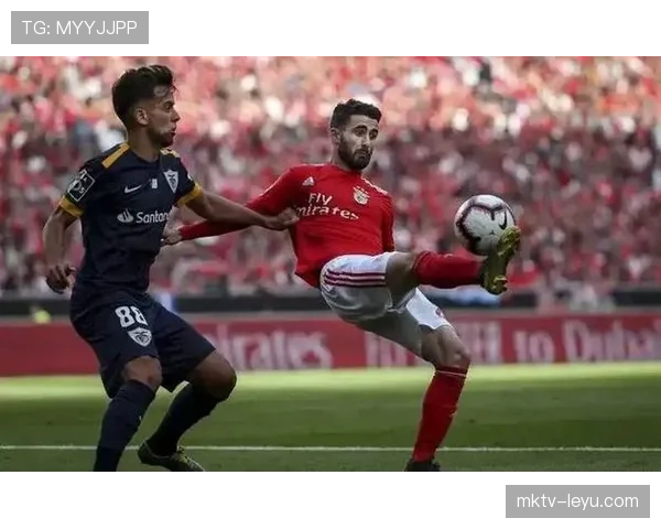 里斯本竞技中场闪耀欧战,助球队强势晋级下一轮 里斯本竞技中场闪耀欧战,助球队强势晋级下一轮