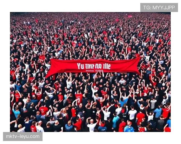 克洛普战术革新重塑现代足球进攻风格，高位逼抢与快攻哲学引领潮流