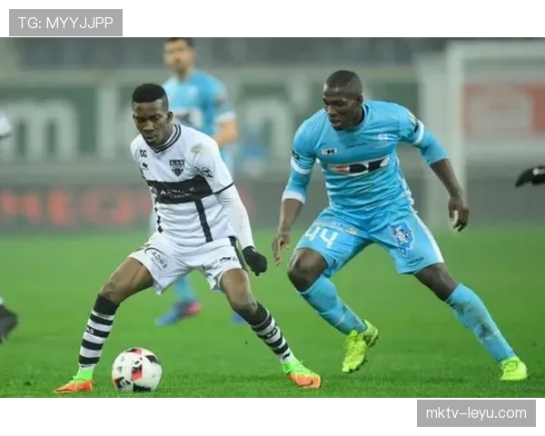 安德莱赫特控球表现惊艳,近期比赛引广泛关注 安德莱赫特控球表现惊艳,近期比赛引广泛关注