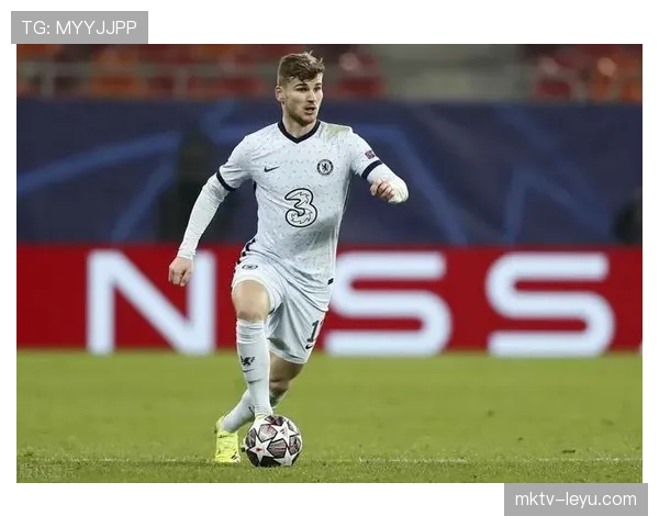 韦阿战术适配性分析揭示球队表现跃升的关键策略 韦阿战术适配性分析揭示球队表现跃升的关键策略