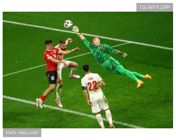 欧洲杯决赛经典对决回顾：历史交锋与战术博弈