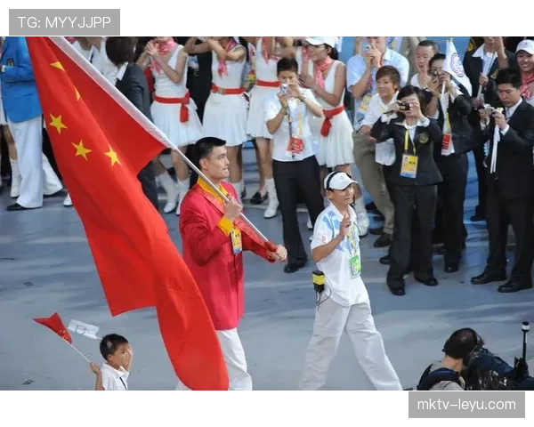 刘翔赛场上猛如虎，家里却连袜子都不带对对称这种事？